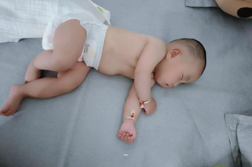 昌邑怀孕肚子撑的难受